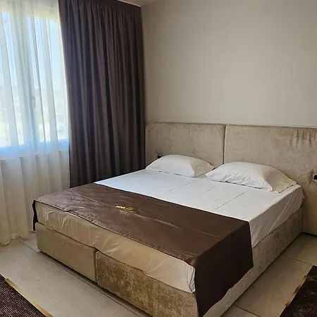 Nova Apartment Golem (Tirana)